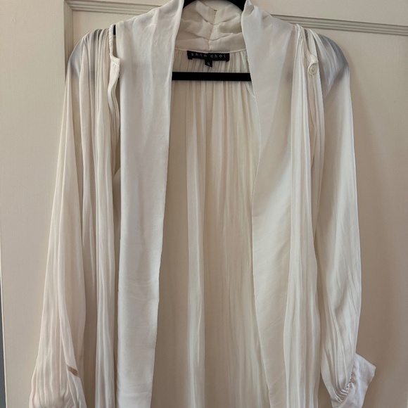 Shin Choi Blouse - Picture 1 of 3